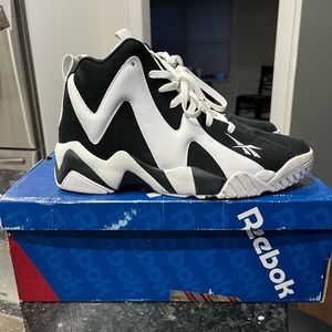Reebok kamikazi II mid sneakers